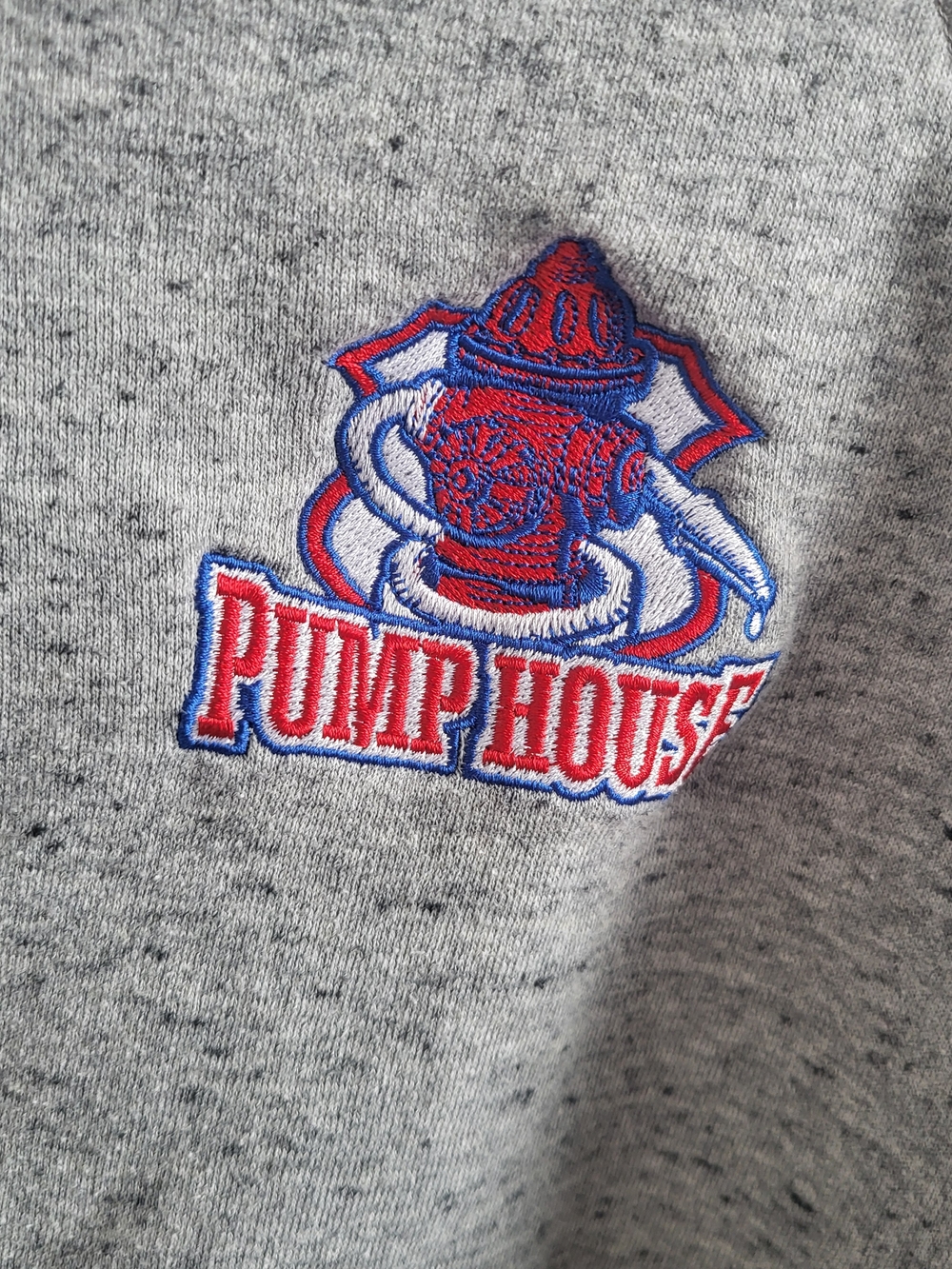 CANADIAN BREWERY Grey Crewneck Sweatshirt Pump House Campus Crew XS
